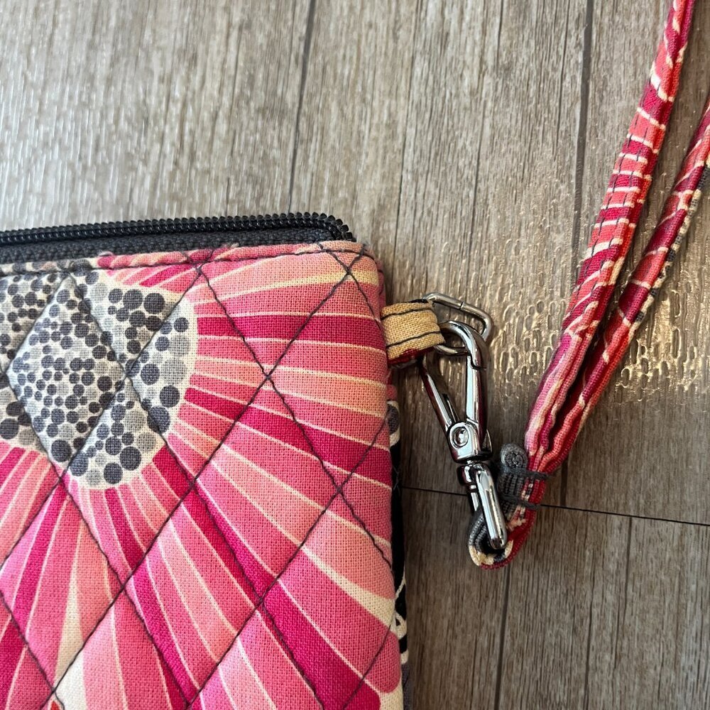 Vera Bradley Clutch Wristlet - Picture 5 of 9